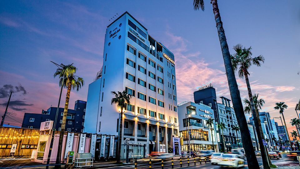 Check Inn Hotel Jeju