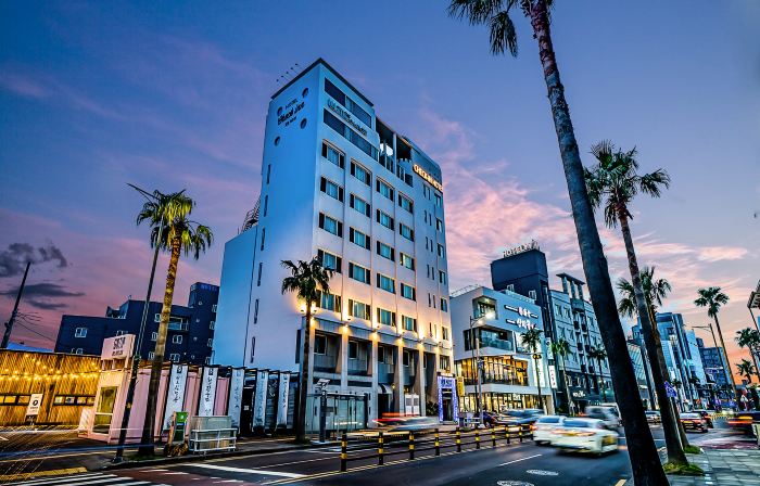 Check Inn Hotel Jeju
