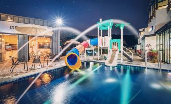 Gyeongju SM Pool Villa (2 Beds)