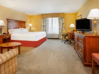 Holiday Inn Express & Suites BLOOMINGTON by IHG Hotels in Bloomington