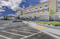 Holiday Inn NAMPA by IHG - parking
