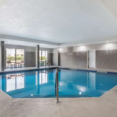 Comfort Suites McDonough Atlanta South