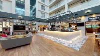 Holiday Inn MILTON KEYNES - CENTRAL by IHG - bar