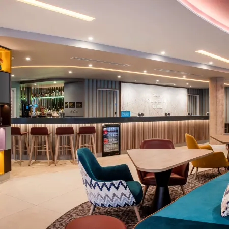 Hampton by Hilton Bath City