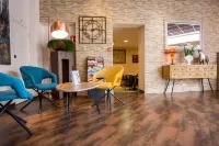 Best Western Hotel des Voyageurs Hotel a La Chapelle-Saint-Aubert