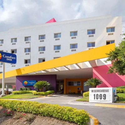 Comfort Inn Monterrey Valle Hotels near Centro Convex