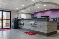Econo Lodge at the University Hotels in Horry County