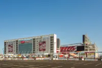 Super 8 by Wyndham Mountain View