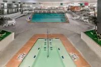 Ramada by Wyndham Odessa Near University of Texas Permian - Pools
