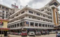 Hotel Kini Pontianak Hotels near Masjid A. Yani Mega Mall