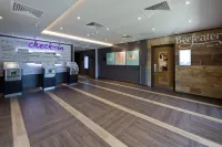 프리미어 인 런던 헤이즈 히드로 - 하이드 파크