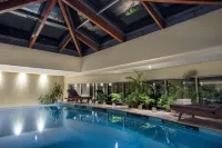 NH Collection Plaza Santiago - Pool