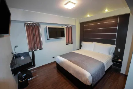 Qp Hotels Trujillo Отели в г. Виктор Ларко Эррера