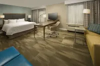 Hampton Inn & Suites Syracuse/Carrier Circle