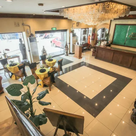 Rosas Garden Hotel Отели рядом с достопримечательностью «Музей Памбата»