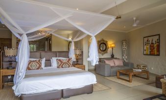 Victoria Falls Safari Club