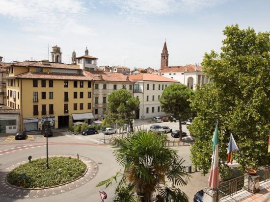 10 Best Hotels near Cinema Teatro Araceli, Vicenza 2023 | Trip.com