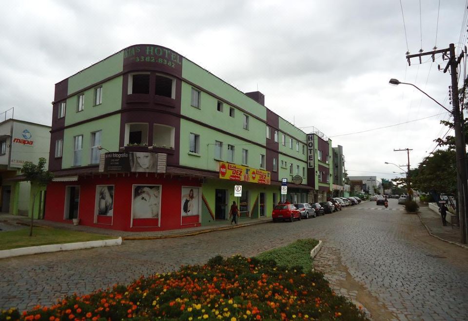 hotel overview picture