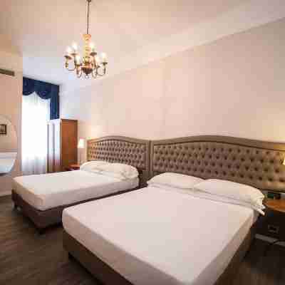 Hotel Ristorante Ala d'Oro Rooms