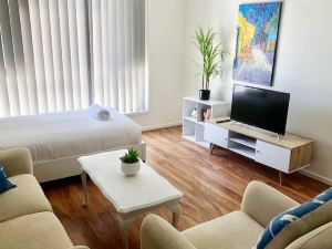Apartment Stay Close to Surfers Paradise