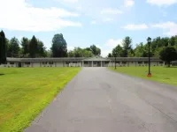 Potsdam Inn Các khách sạn ở Canton