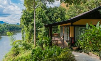 Home Phutoey River Kwai Hotspring & Nature Resort