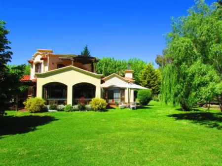 Pilgrim's Rest - Descanso del Peregrino Отели в г. Лухан де Куйо