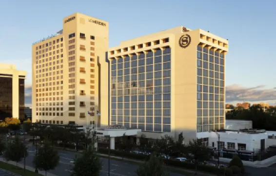 Le Méridien Charlotte Отели в г. 