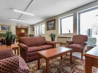 Econo Lodge & Suites Southern Pines Hotels in Moore County