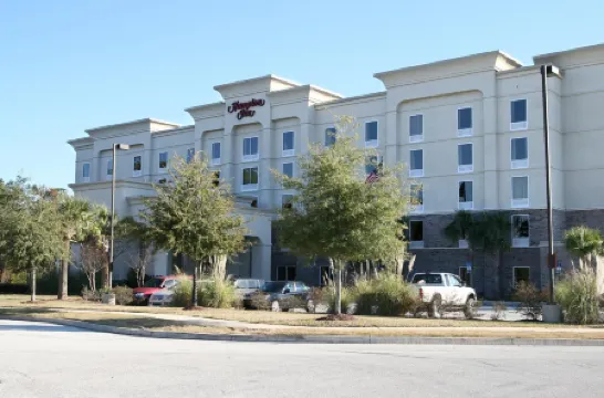 傑克遜維爾東麗晶廣場歡朋酒店