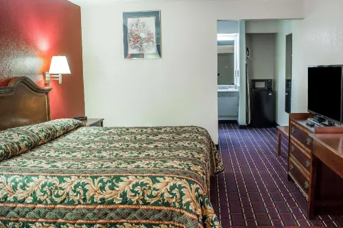 Quality Inn Henderson I-85 Hotels in Henderson