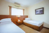 The Priangan Boutique Hotel @ Yos Sudarso Hotel dekat Pasir Hencet