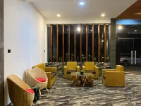 Uluna Hotel Hotels in Karo