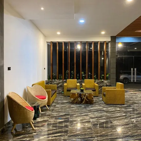 Uluna Hotel