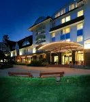 MenDan Magic Spa & Wellness Hotel Hotels near Henrietta Apartmanház