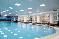 Mövenpick Qassim - Pools