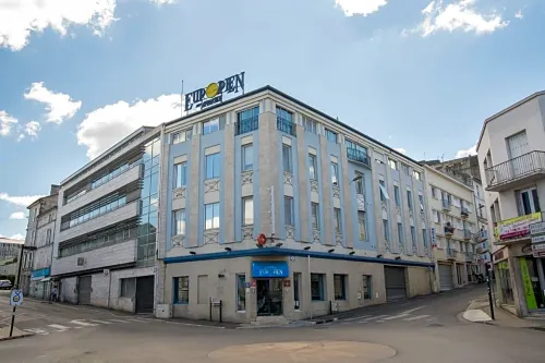 Cit'Hotel Europeen - Bãi đậu xe