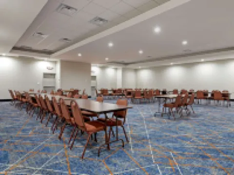 Comfort Inn & Suites Muskogee Hotels in Muskogee