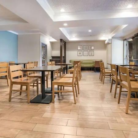 MainStay Suites Orange County John Wayne Airport