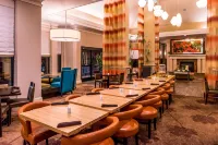 Hilton Garden Inn Detroit-Southfield - parking