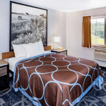 Super 8 by Wyndham Johnstown/Gloversville