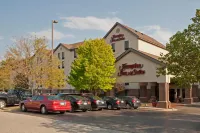 Hampton Inn & Suites Kokomo Hotels near Men's Wearhouse