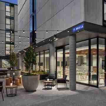 Element Melbourne Richmond Hotel Exterior