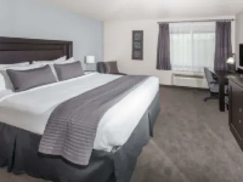 Baymont by Wyndham Glenview Hotels in Glenview