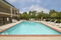 Super 8 by Wyndham Slidell Hotels in Slidell