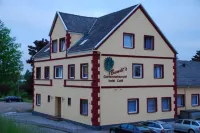 Bundt's Hotel & Gartenrestaurant Hotels in Neu Wulmstorf