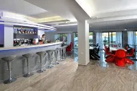 Tryp by Wyndham Corfu Dassia - bar