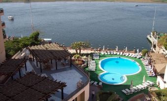 Lotus Luxor Hotel