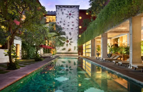 庫塔安納亞度假村