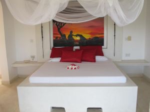 Deluxe Villa with Garden Pool with Service Staff 150mt from the Sea